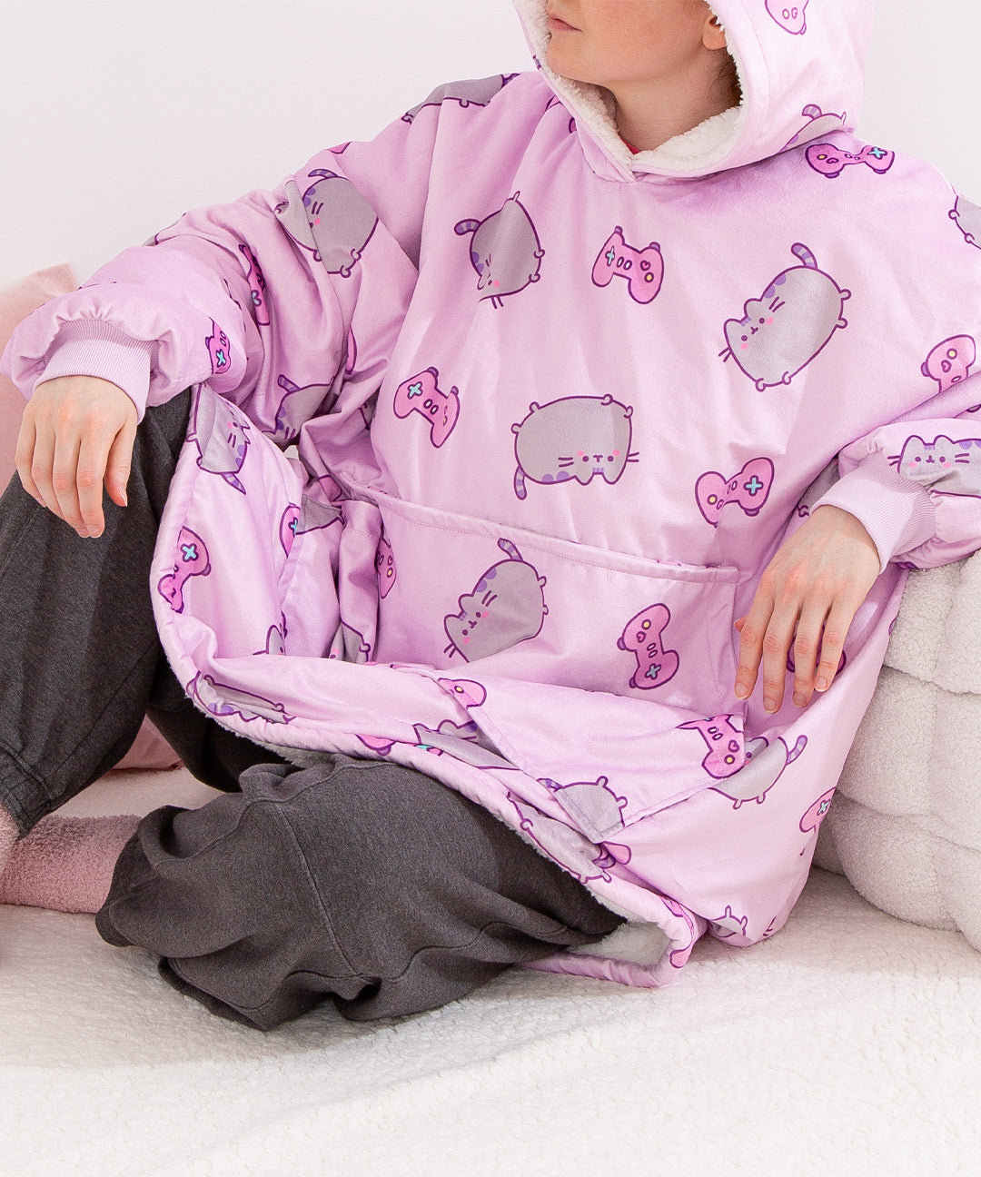 Gamer Pusheen Wearable Blanket Hoodie