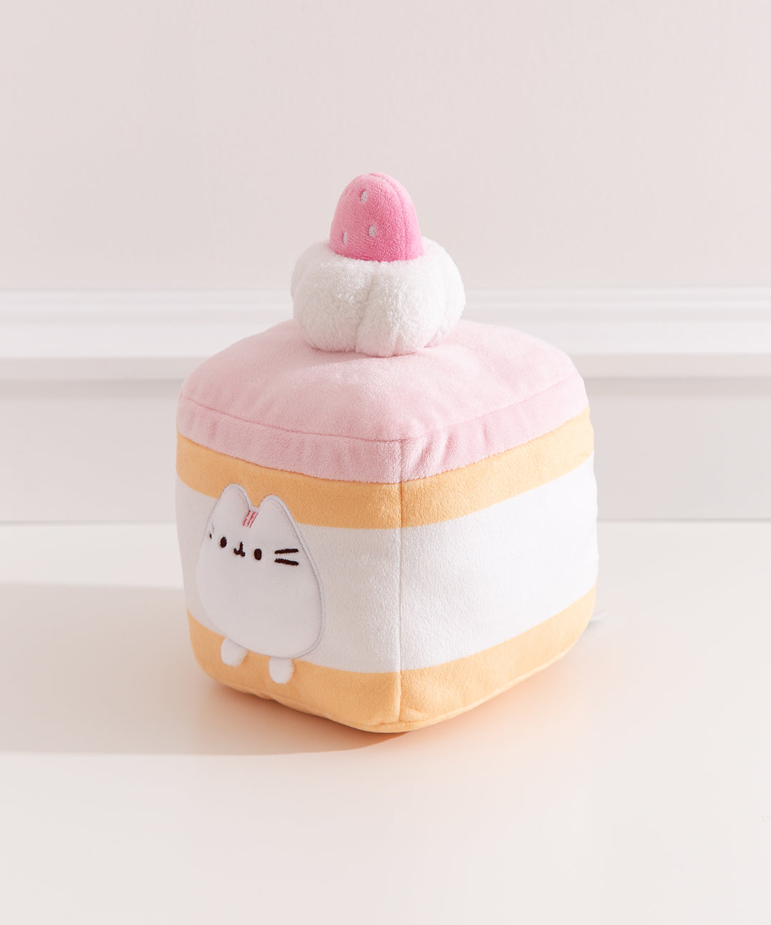 Pusheen Sweets Strawberry Spongecake Squisheen Plush